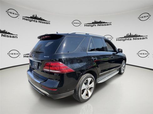 Used 2017 Mercedes-Benz GLE 350 4MATIC image 5