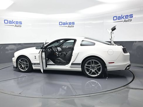 Used 2013 Ford Mustang Shelby GT500 w/ Electronics Pkg RWD image 45