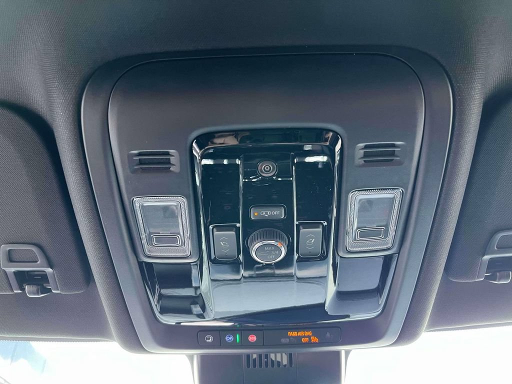 New 2026 GMC Yukon Denali AWD/4WD image 32