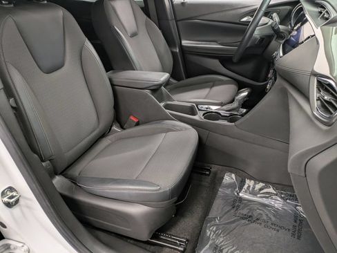 Used 2023 Buick Encore GX Essence w/ Experience Buick Package AWD/4WD image 29
