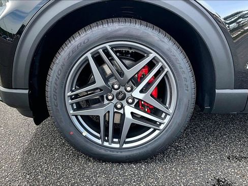 New 2026 Ford Explorer ST-Line RWD image 12