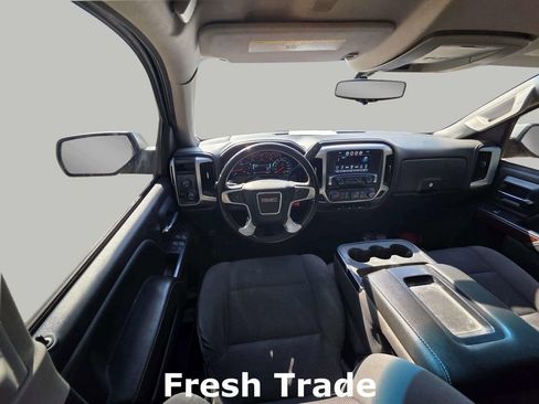 Used 2018 GMC Sierra 1500 SLE image 9