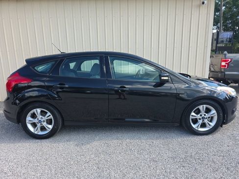 Used 2014 Ford Focus SE FWD image 3