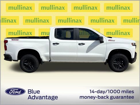 Used 2021 Chevrolet Silverado 1500 LT Trail Boss AWD/4WD image 2