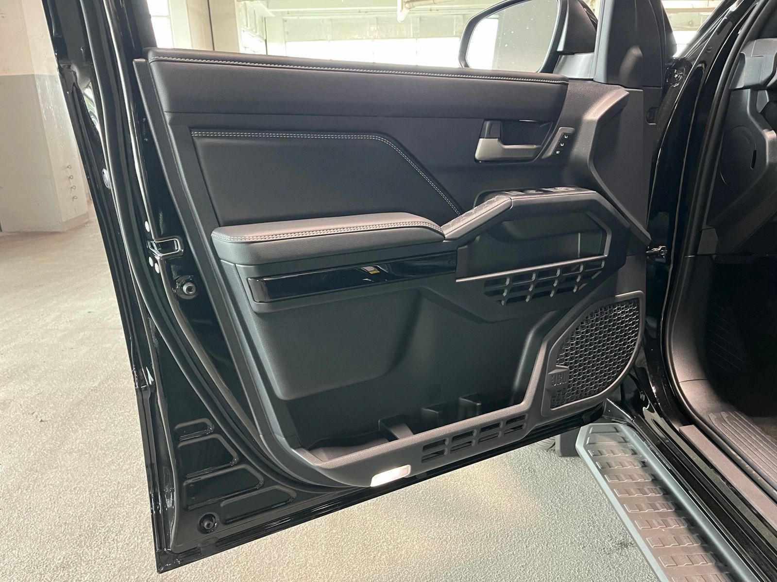 New 2026 Toyota 4Runner Limited AWD/4WD image 16
