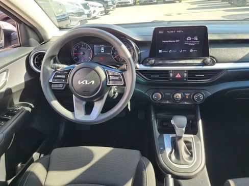 Certified 2024 Kia Forte LXS FWD image 12
