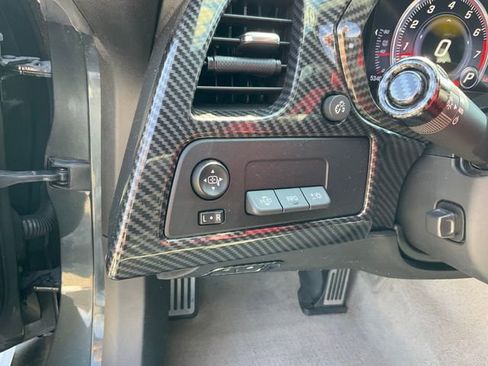 Used 2018 Chevrolet Corvette Z06 image 9