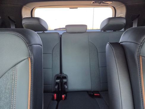 Used 2026 GMC Acadia AT4 w/ Super Cruise Package AWD/4WD image 58