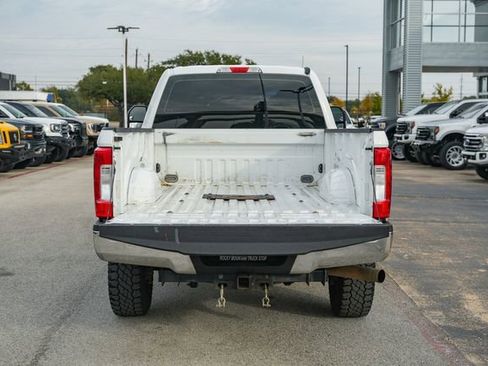Used 2019 Ford F250 XL w/ Power Equipment Group image 10