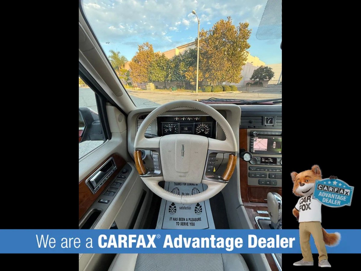Used 2014 Lincoln Navigator 4WD image 53