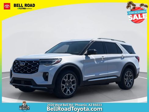 Used 2025 Ford Explorer Platinum w/ Ultimate Package AWD/4WD image 1