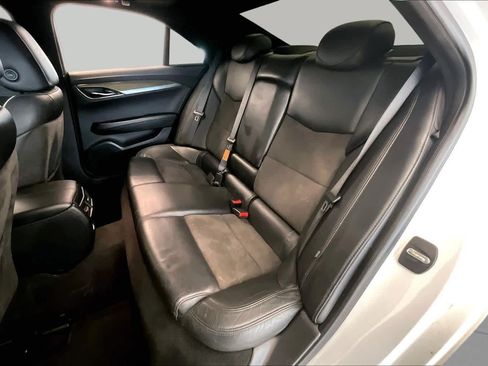 Used 2017 Cadillac ATS V w/ Luxury Package RWD image 19