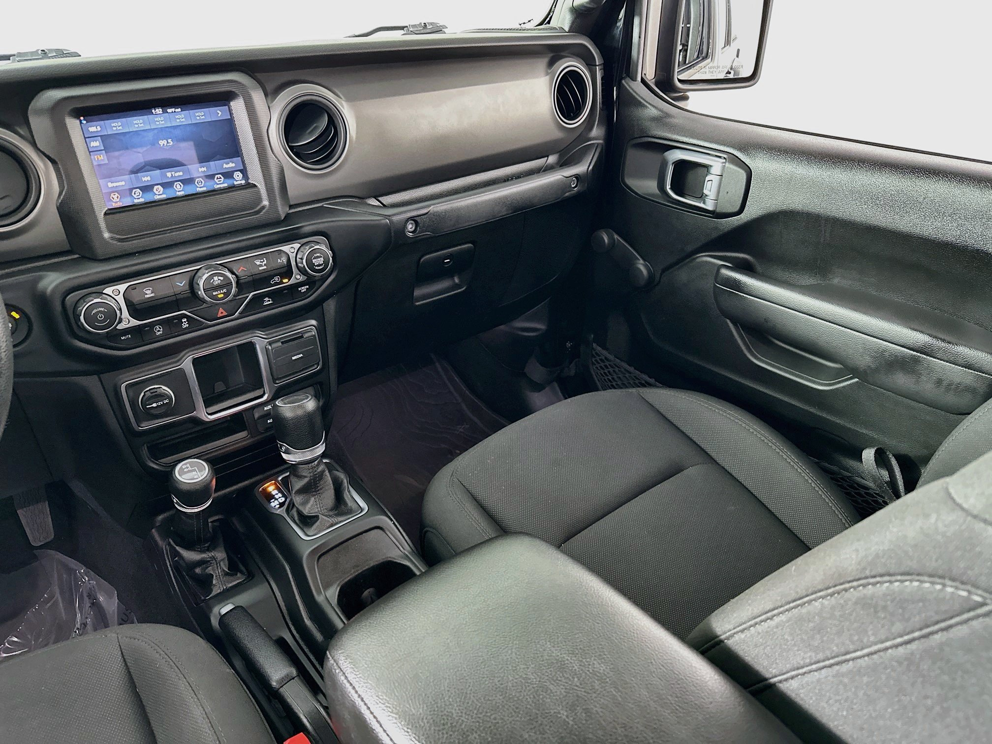 Used 2023 Jeep Gladiator Sport AWD/4WD image 21