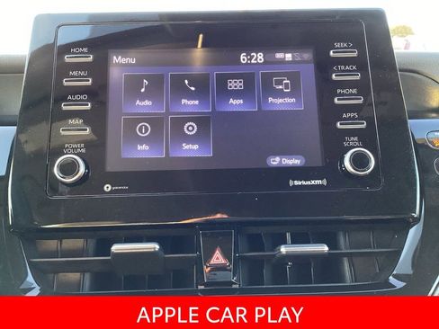 Used 2024 Toyota Camry LE image 3