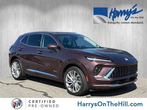 Certified 2025 Buick Envision Avenir image 1