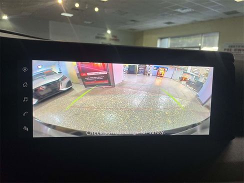 Used 2025 Nissan Murano SV image 19