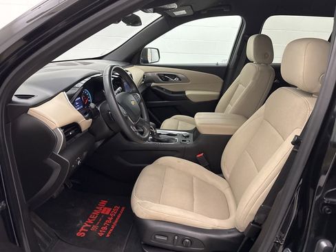 Used 2023 Chevrolet Traverse LT w/ LPO, Cargo Package image 22