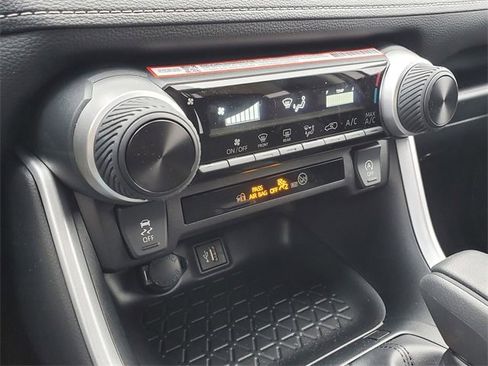 New 2025 Toyota RAV4 LE image 27