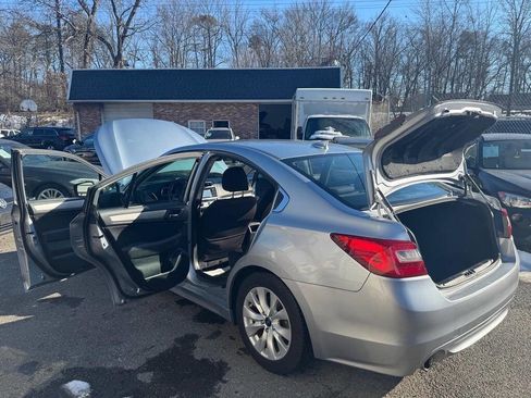 Used 2016 Subaru Legacy 2.5i Premium image 10