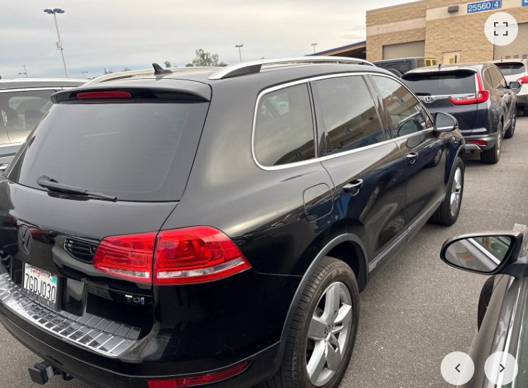 Used 2014 Volkswagen Touareg TDI AWD/4WD image 5