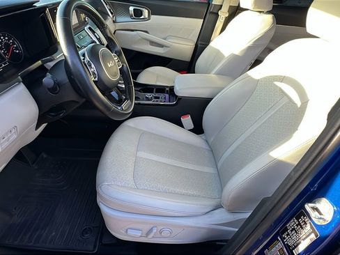 Used 2022 Kia Sorento SX image 13