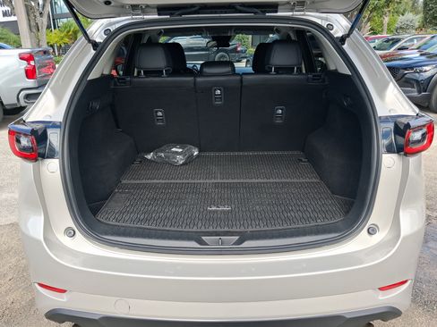 Used 2025 MAZDA CX-5 AWD 2.5 S w/ Select Package image 5
