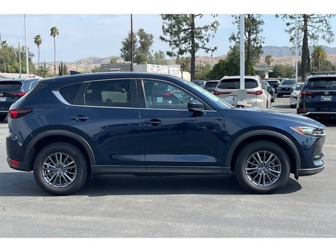 Used 2019 MAZDA CX-5 Touring FWD image 8