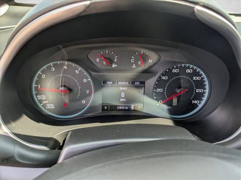 Used 2025 Chevrolet Malibu LT FWD image 10