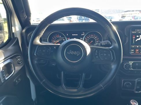 Used 2022 Jeep Wrangler Unlimited Sport w/ Sun And Sound Package image 21