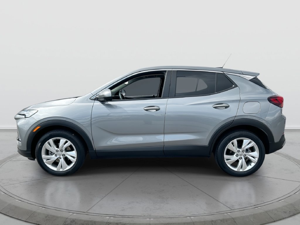 Used 2024 Buick Encore GX Preferred w/ Comfort Package FWD image 5