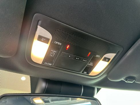 Used 2022 Acura ILX image 24