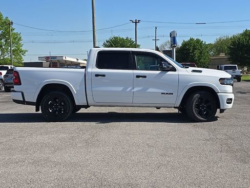 Certified 2025 RAM 1500 Big Horn AWD/4WD image 8