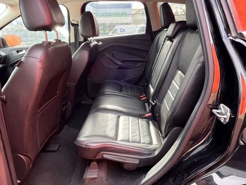 Used 2016 Ford Escape Titanium w/ Equipment Group 301A image 9