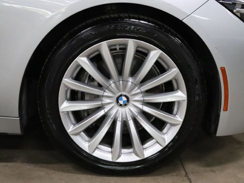 Used 2020 BMW 740i image 41