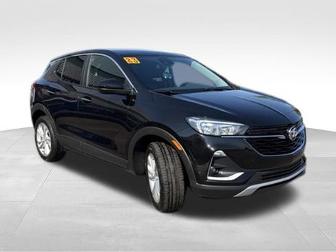 Certified 2023 Buick Encore GX Preferred w/ Cold Weather Comfort Package AWD/4WD image 7
