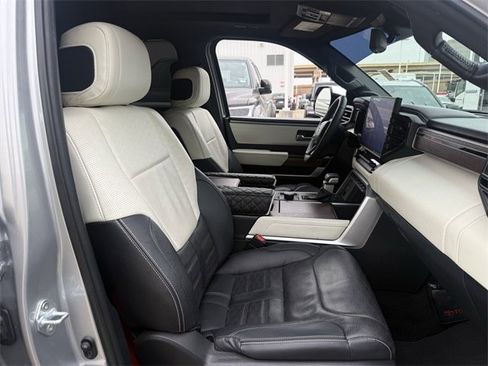 Used 2023 Toyota Tundra Capstone image 33