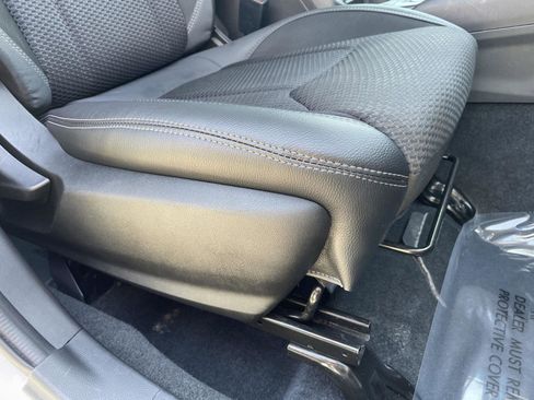 Used 2021 Subaru Forester Premium w/ Popular Package #1 AWD/4WD image 3
