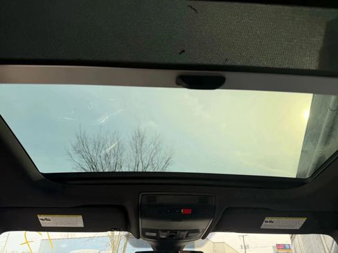 Used 2021 Volkswagen Jetta GLI Autobahn w/ GLI Autobahn Black Package image 29