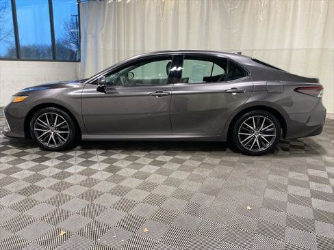 Certified 2023 Toyota Camry XLE w/ Navigation Package image 10