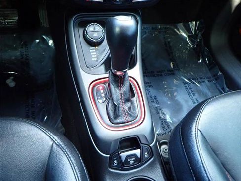 Used 2018 Jeep Compass Trailhawk image 18