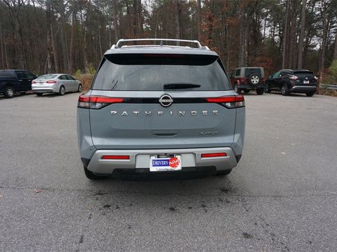 Used 2023 Nissan Pathfinder Platinum image 25