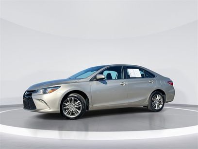 Used 2017 Toyota Camry SE