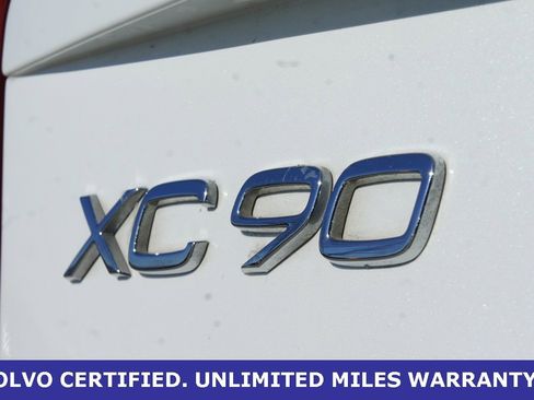 Certified 2023 Volvo XC90 B6 Plus w/ Protection Package Premier image 10