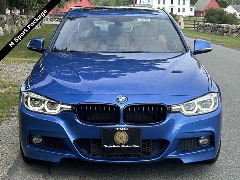 Used 2018 BMW 340i xDrive Sedan AWD/4WD image 3