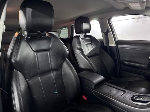 Used 2019 Land Rover Range Rover Evoque AWD/4WD image 52