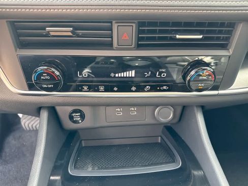 New 2026 Nissan Rogue SV image 19