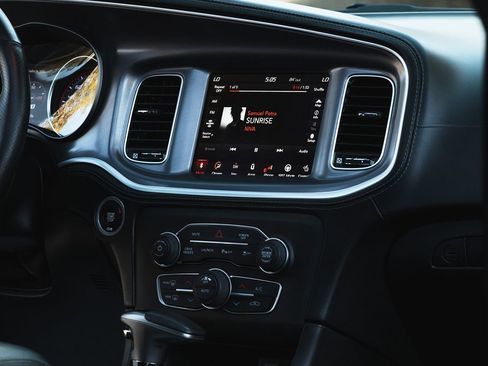 Used 2021 Dodge Charger Scat Pack image 32