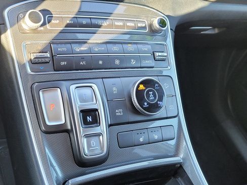 Used 2023 Hyundai Santa Fe SEL image 14