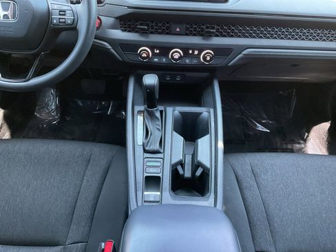 Used 2023 Honda Accord LX image 11
