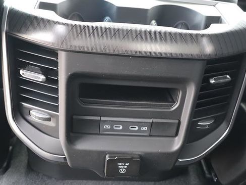 New 2026 RAM 1500 4x4 Crew Cab image 13